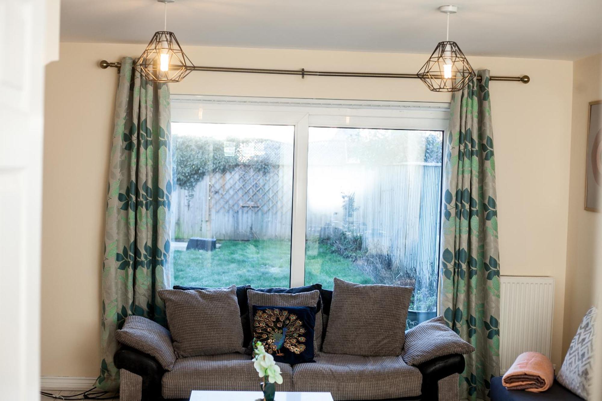 Avril Warwickshire Home Stay Nuneaton Dış mekan fotoğraf