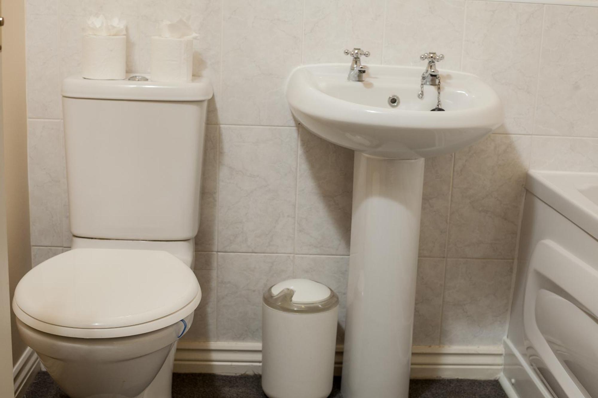 Avril Warwickshire Home Stay Nuneaton Dış mekan fotoğraf